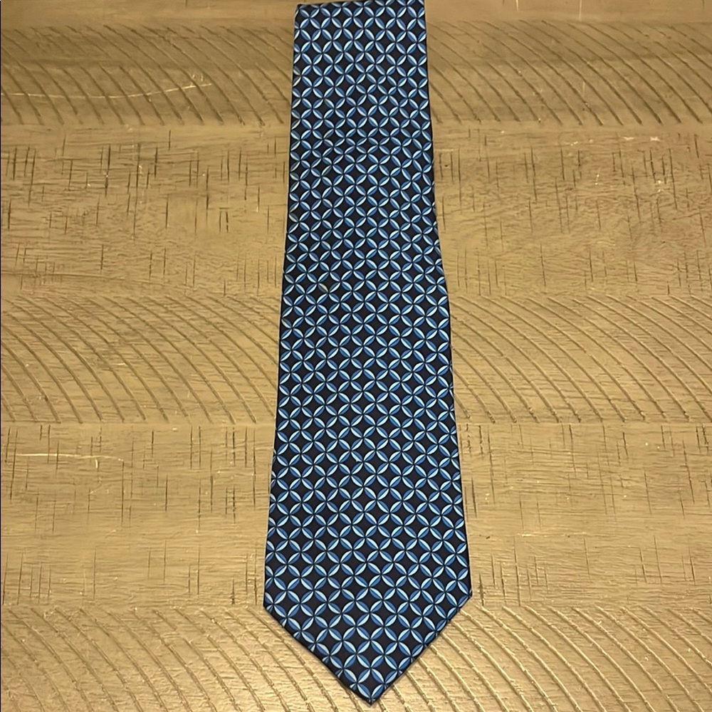 J. Crew Blue Micro-Pattern Tie - Picture 2 of 3